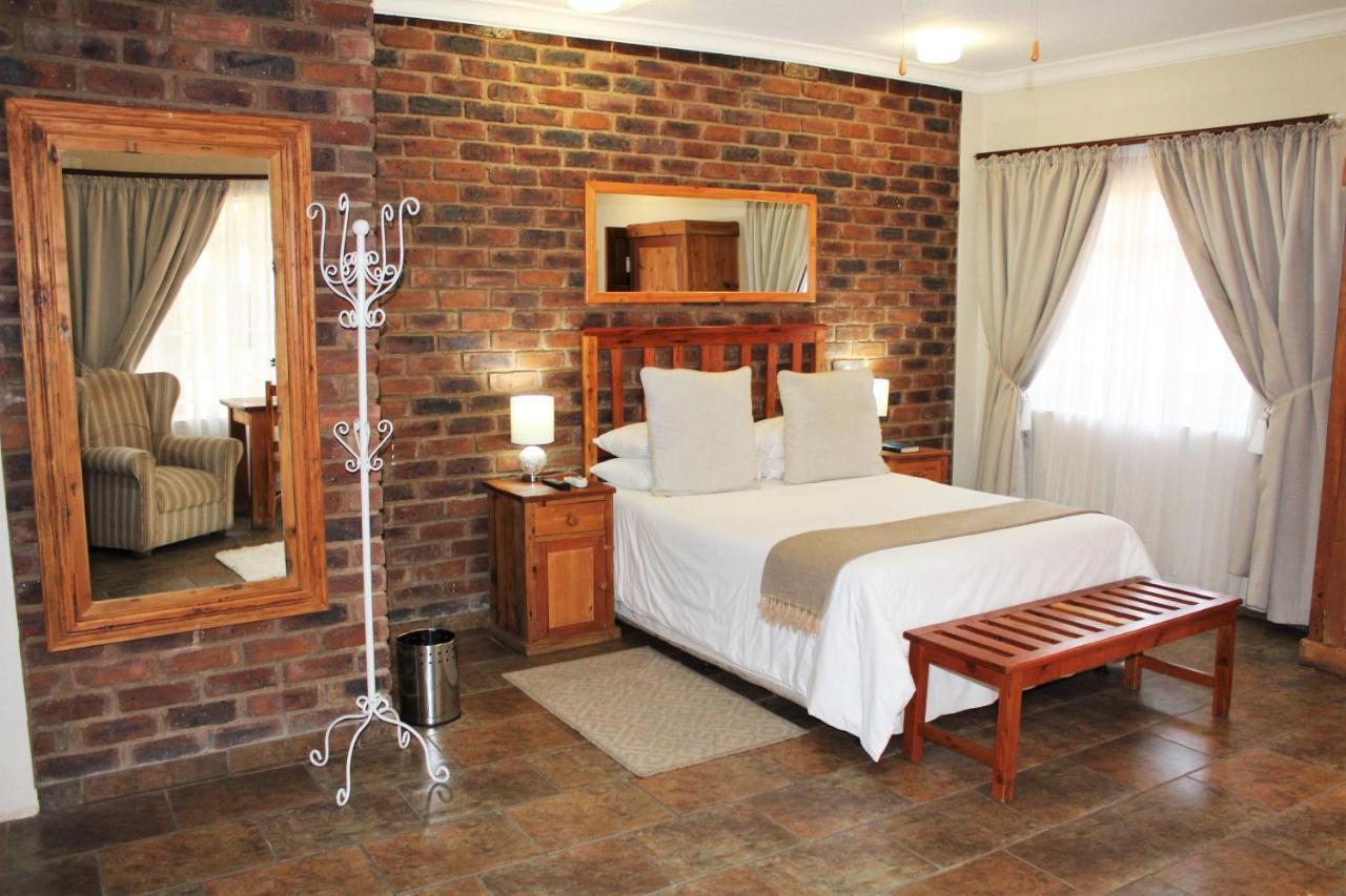 Ngwenya Boutique Hotel Lephalale エクステリア 写真